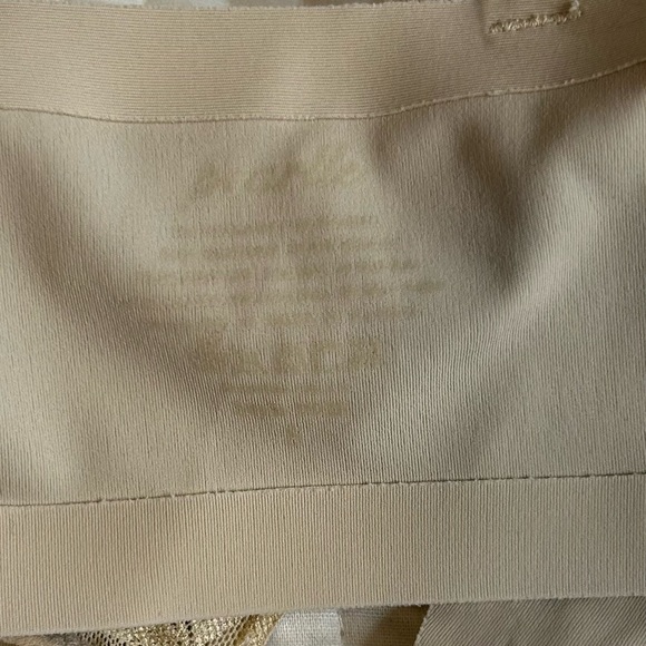 Pearlle KENDALL Seamless Comfort Soft Stretch Bralette Women SZ Small Beige - Picture 4 of 4